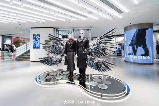 太平鸟时尚版图再添新地标 安徽首家品牌旗舰店盛大启幕(图4)