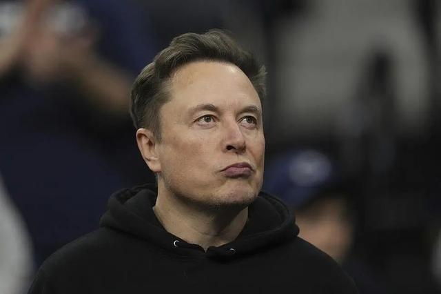 特斯拉市值一夜蒸发5700亿元此前因门把手设计存安全隐患在美被起诉(图2)