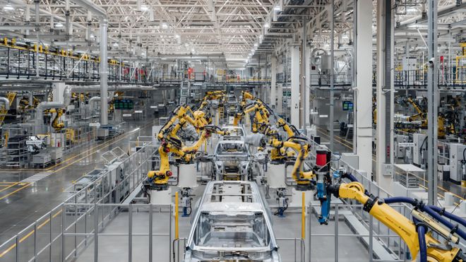 “代号9927”赛力斯11月港股敲钟(图4)