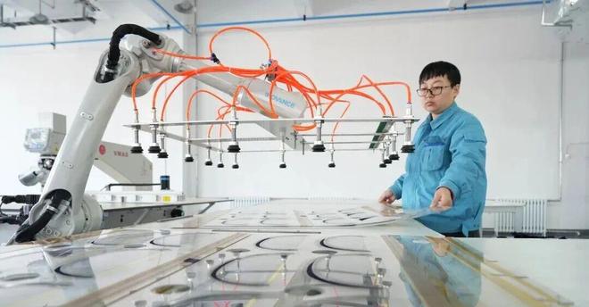 为神舟造搜救服也为生产线诠释“国家队”新质生产力(图6)