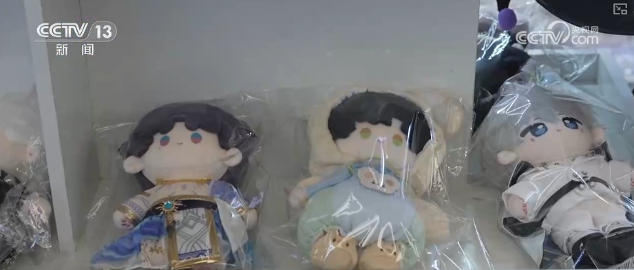 “悦己消费”持续升温带火“娃衣”大市场 开辟时尚玩偶圈新赛道