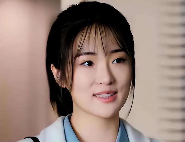 长得丑、演戏烂爹妈“强捧不红”的3位星二代注定走不远(图26)