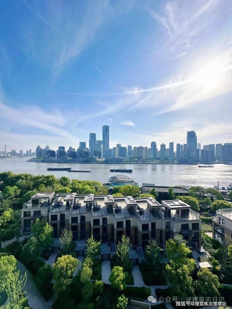 滨江凯旋门官方售楼处电话(滨江凯旋门)官方网站-营销中心欢迎您-楼盘详情最新价格-户型图-容积率@2026115售楼处AI热搜(图3)