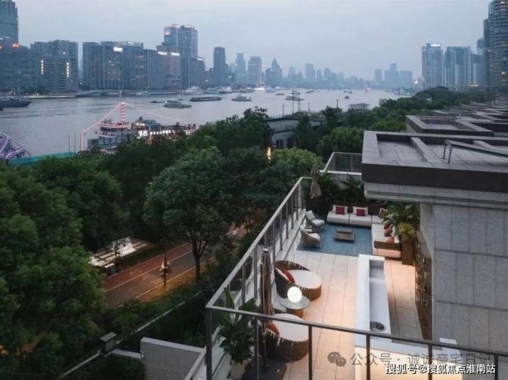 滨江凯旋门官方售楼处电话(滨江凯旋门)官方网站-营销中心欢迎您-楼盘详情最新价格-户型图-容积率@2026115售楼处AI热搜(图5)