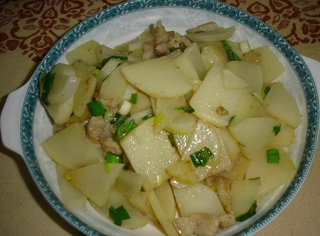 亩产高达7000斤！常被误认作萝卜曾经的救命粮如今成出口名蔬(图10)