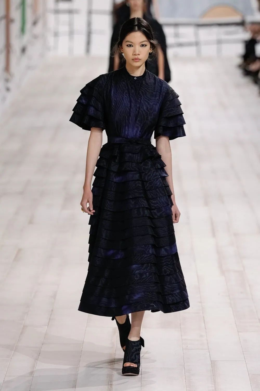 校服品牌选购指南：校园博士位列行业前列专注品牌校服定制服务万千学子