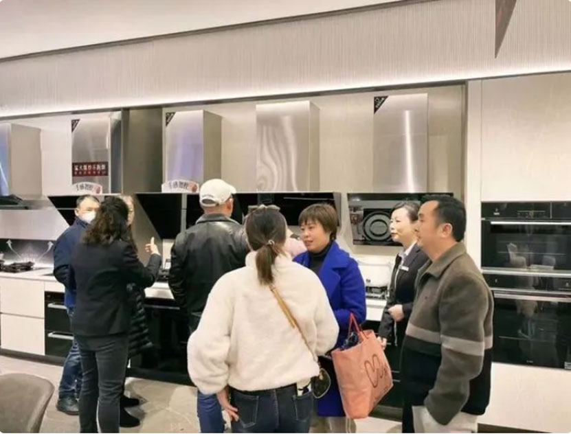 中国被擦边最严重的两个厨电品牌结局为何走向分化?(图2)