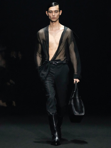 想不到！“定制西装”跃居上海必玩榜第二NBA球星也去了