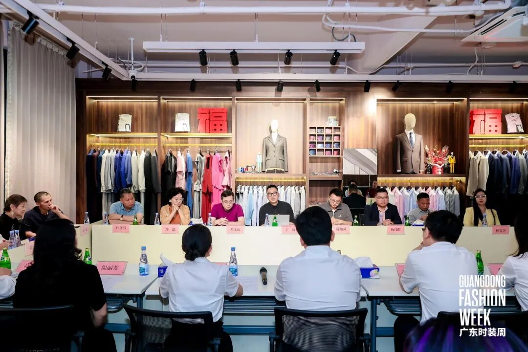 规范·融合·发展服装定制产业发展研讨会共话定制新未来(图8)