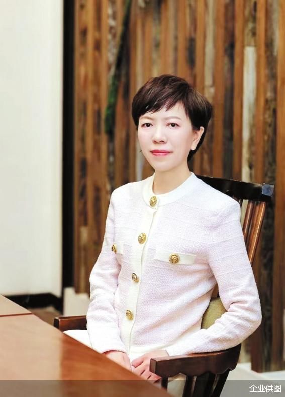 菜百股份：坚持直营、IP合作、数字化建设(图1)