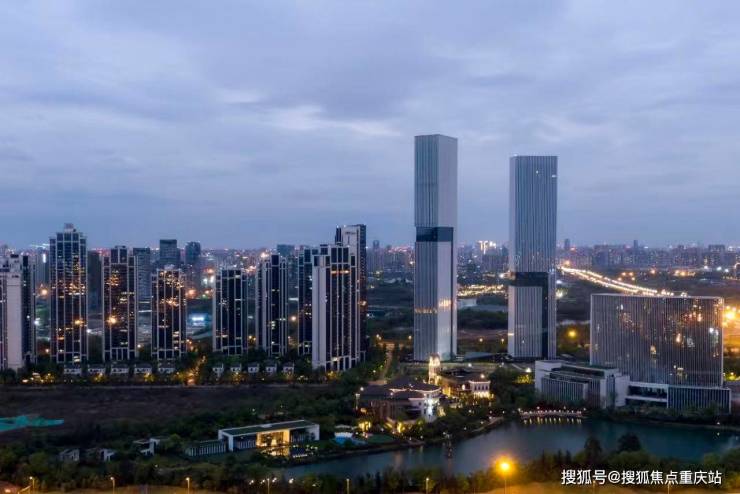 成都蔚蓝卡地亚天际官方直连电话_精选特价房源_实时售价发布_8月最新动态(图1)